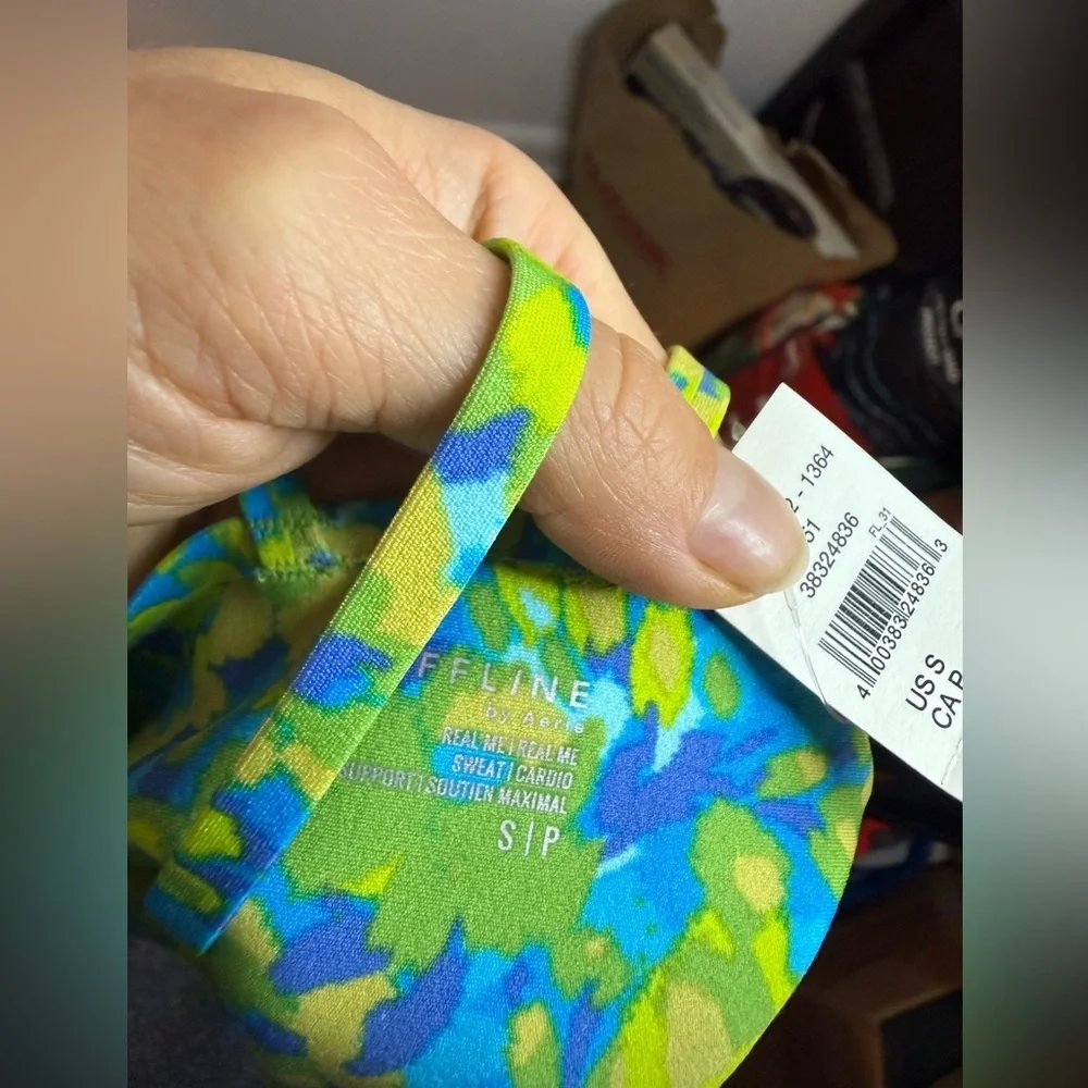 NWT Offline By Aerie Elite Blue Floral Real Me Xtra Hold Up Strappy Sports Bra